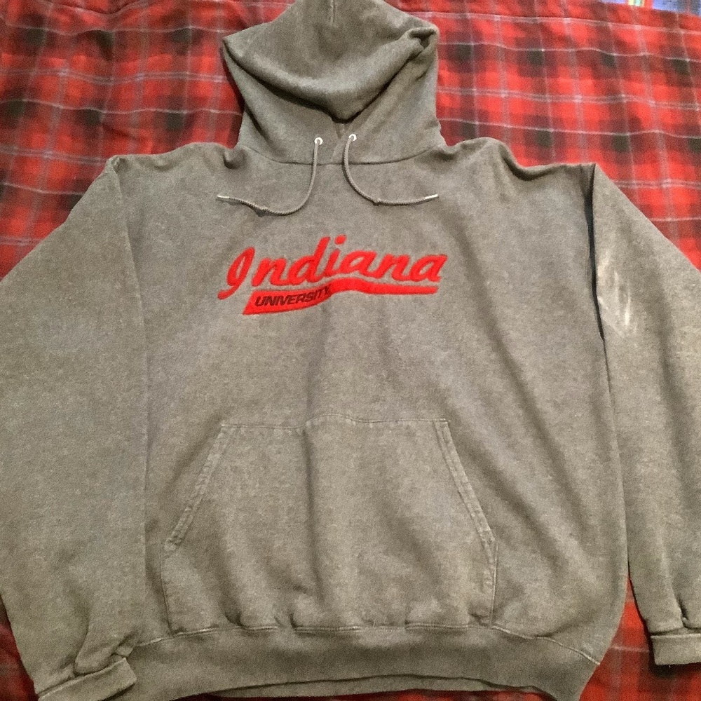 Indiana University hoodie. W XL